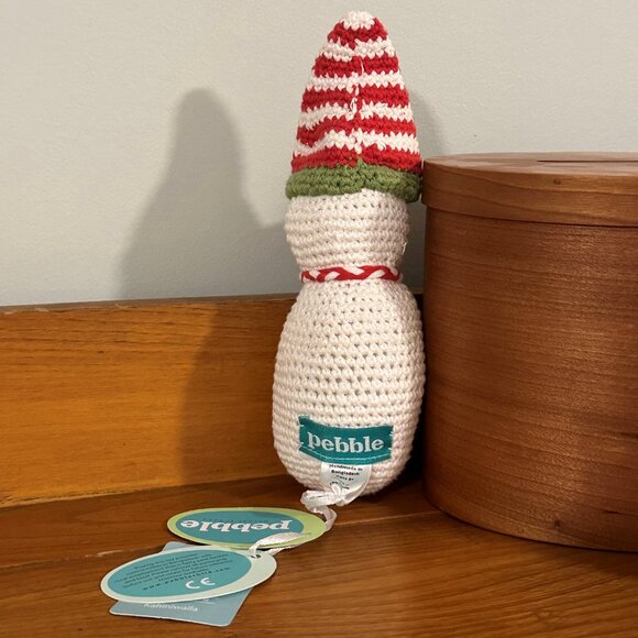 Pebble Hand Knit SNOWMAN Rattle - Picture 7 of 8